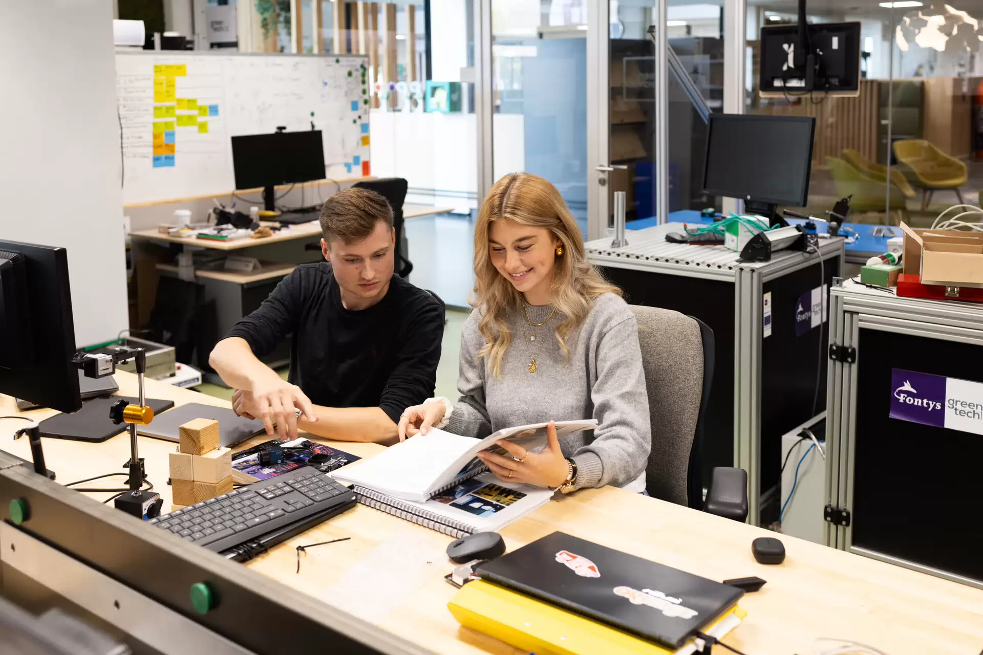 Student aan het werk in GreenTechLab