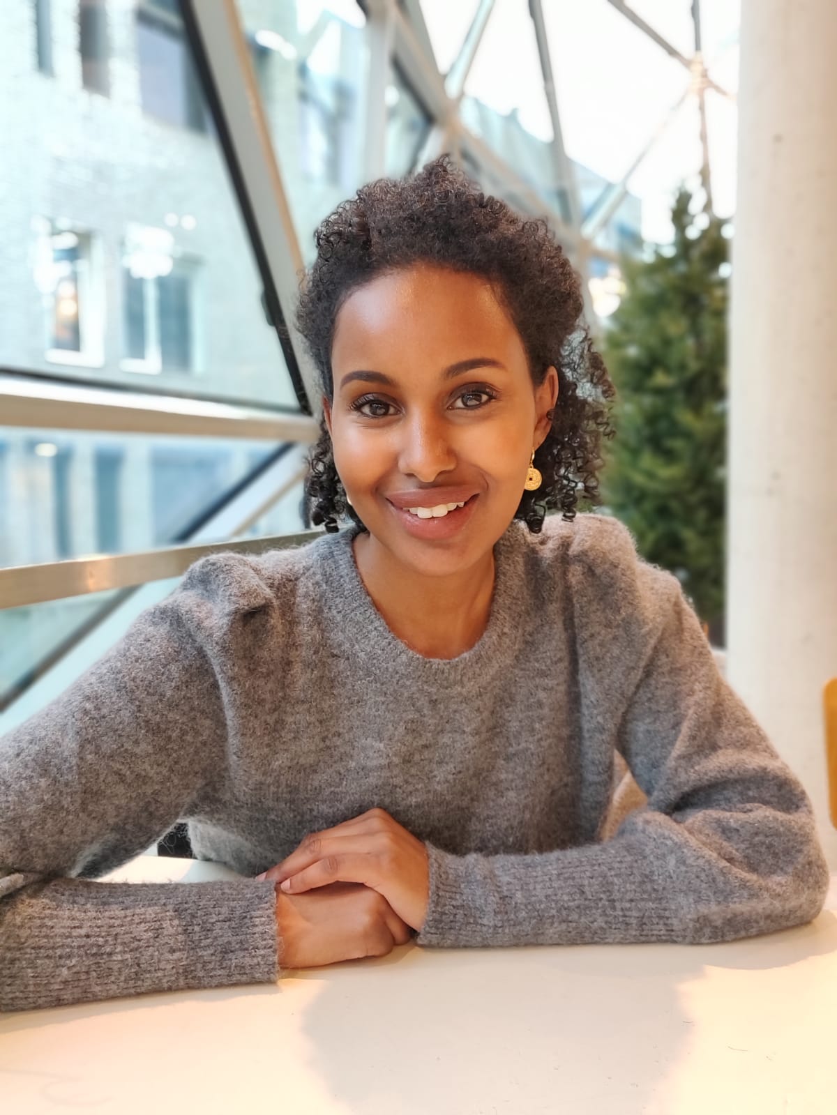 Munira Ibrahim alumnus Fontys HRM en Toegepaste Psychologie