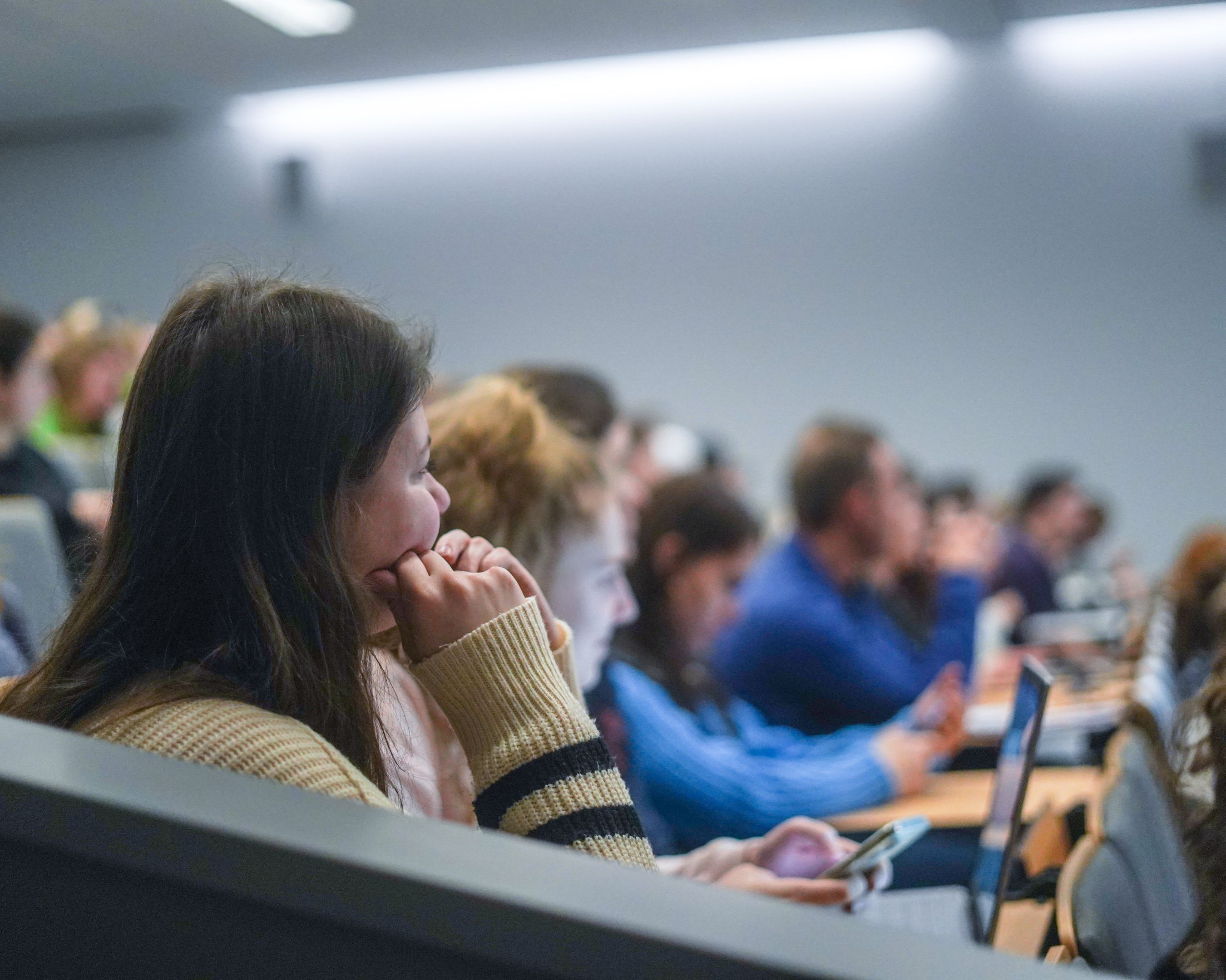 Studenten van masteropleiding Toetsdeskundige in collegezaal