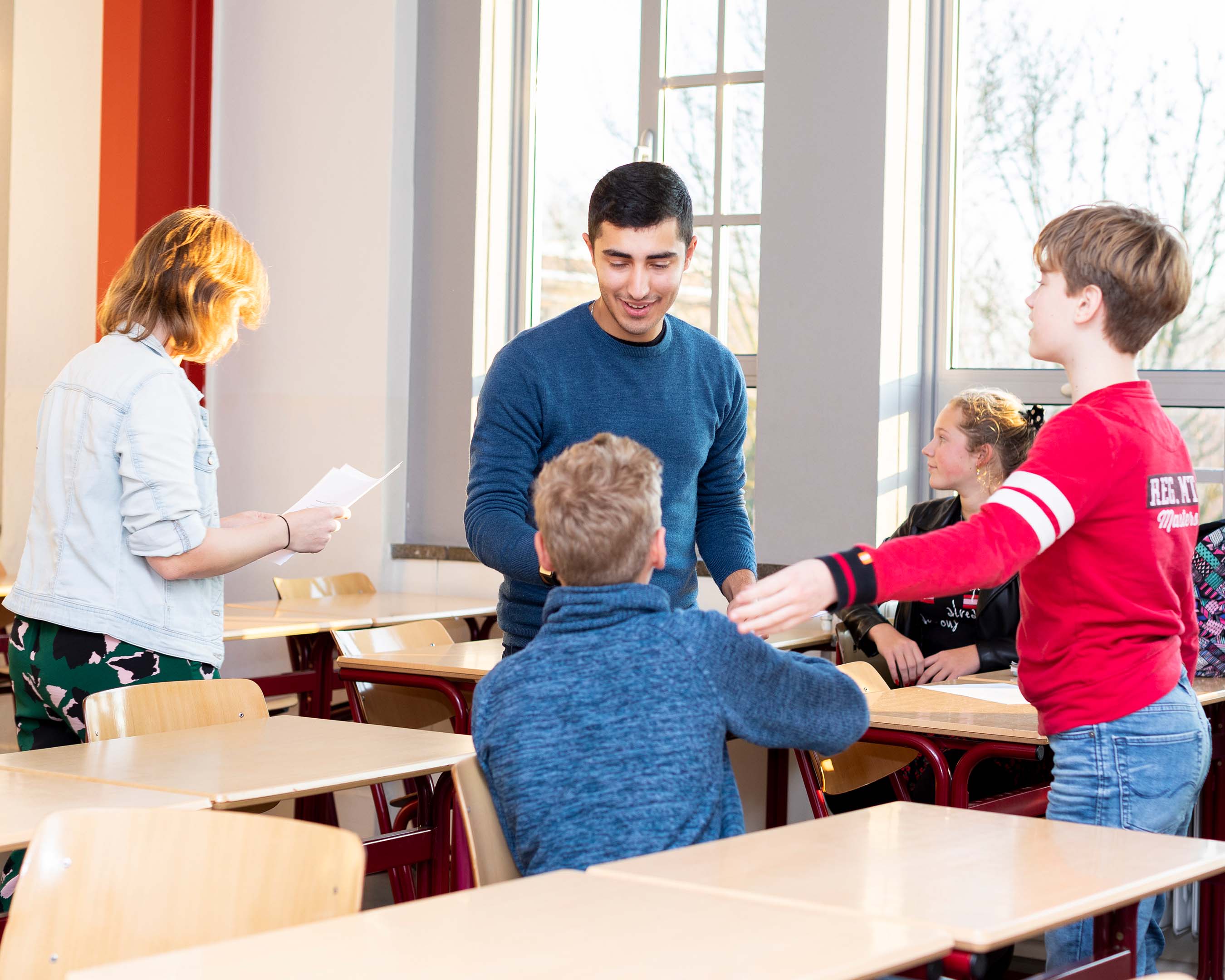 Studenten in collegezaal