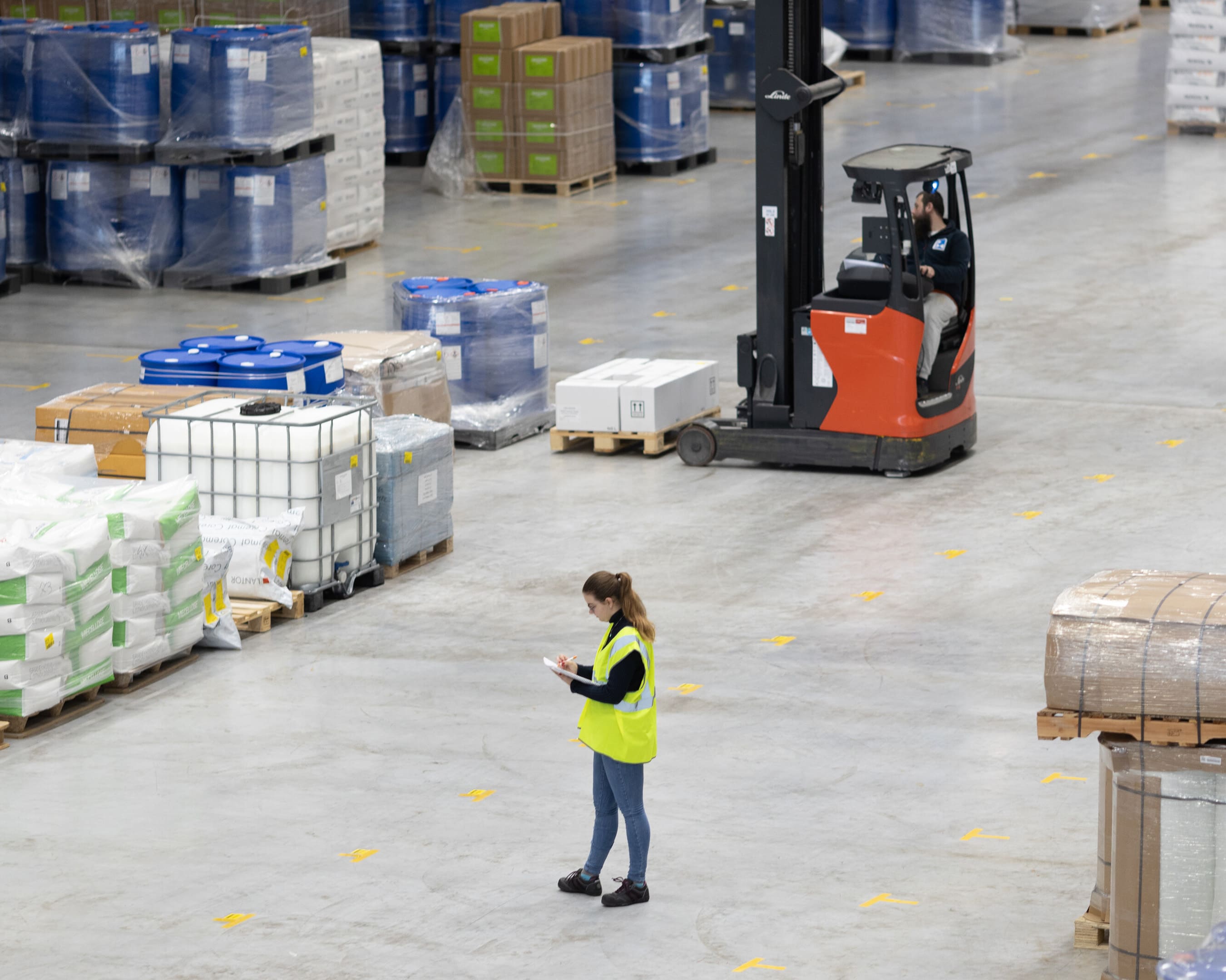 Studenten van Logistics Engineering zijn aan het werken