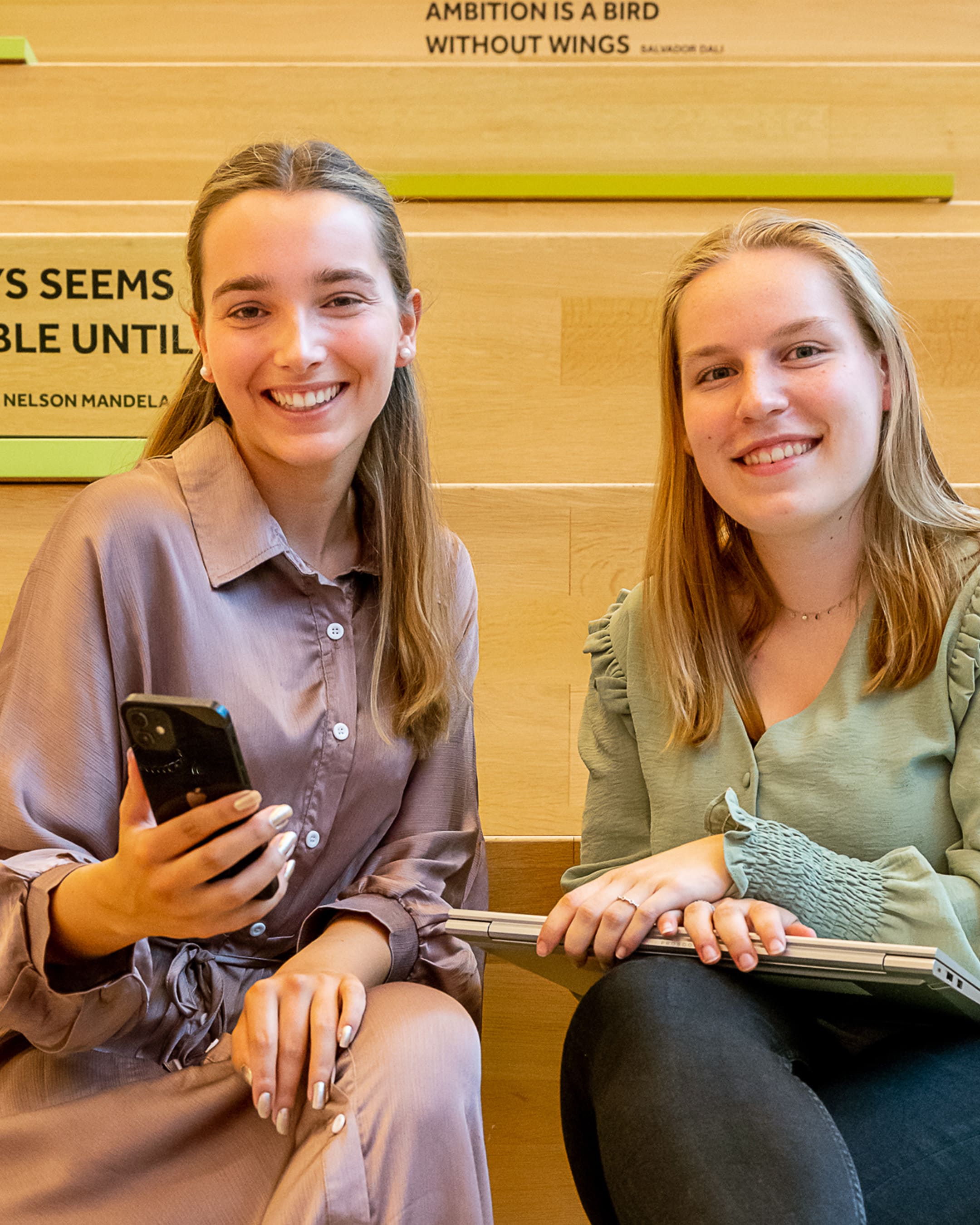 Studenten van de opleiding Ondernemerschap & Retail Management