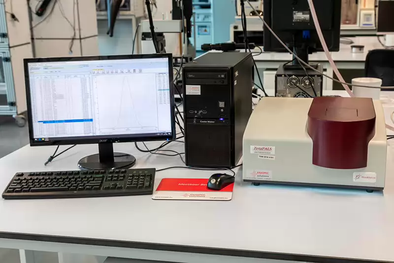 Dynamic Light Scattering -  deeltjesgrootte en zeta-potentiaal meter - Zetapals Brookhaven 