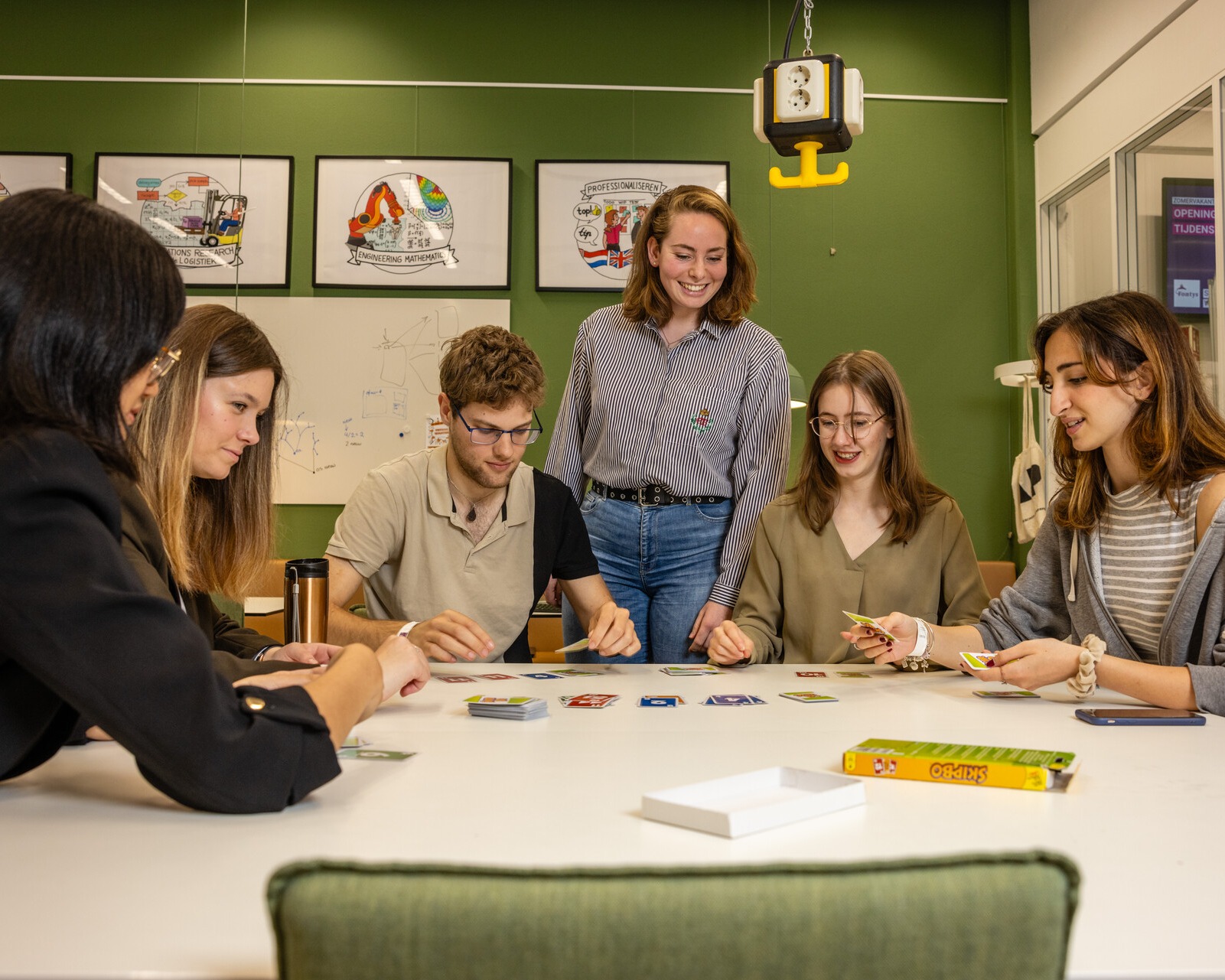 Studenten van Toegepaste Wiskunde werken samen