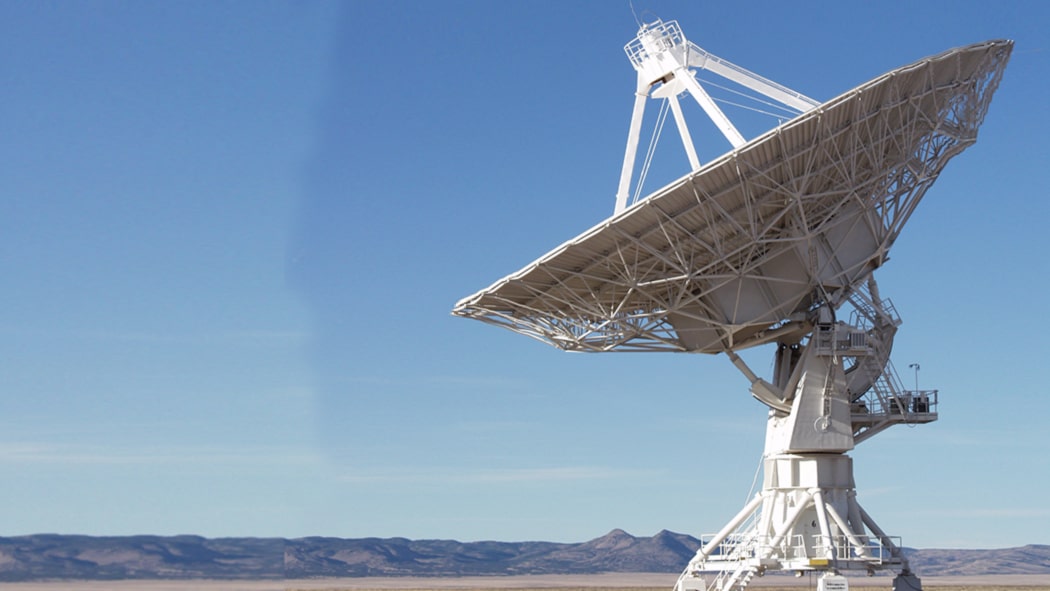 Antenna in the desert