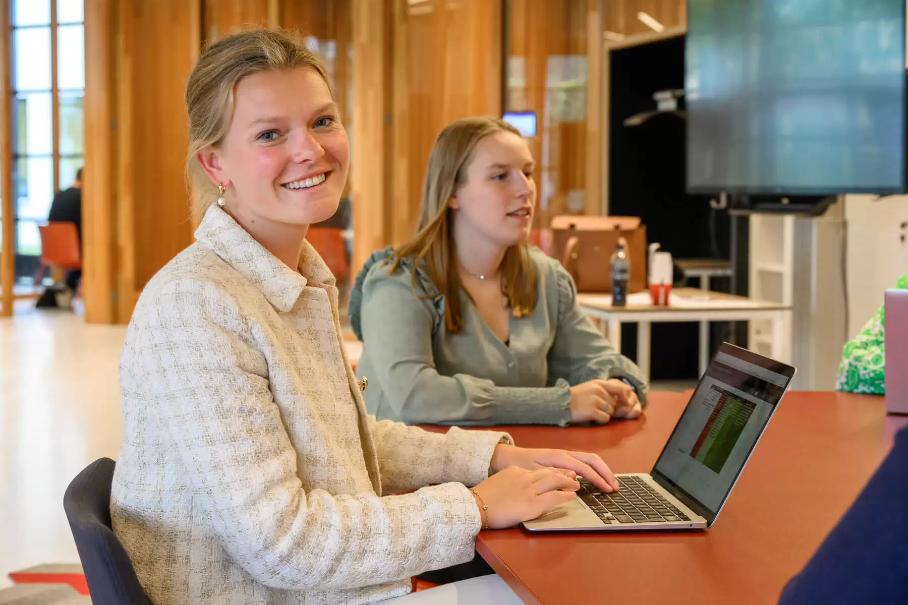 Sfeerbeeld campus Fontys Eindhoven