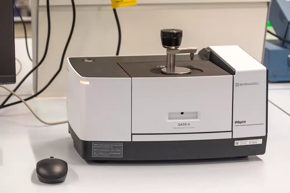 FTIR - IRSpirit QATR-S - Shimadzu