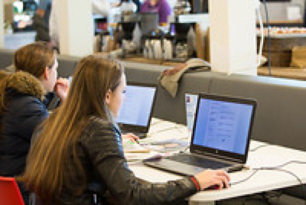 Aanmelden voor een opleiding | Fontys