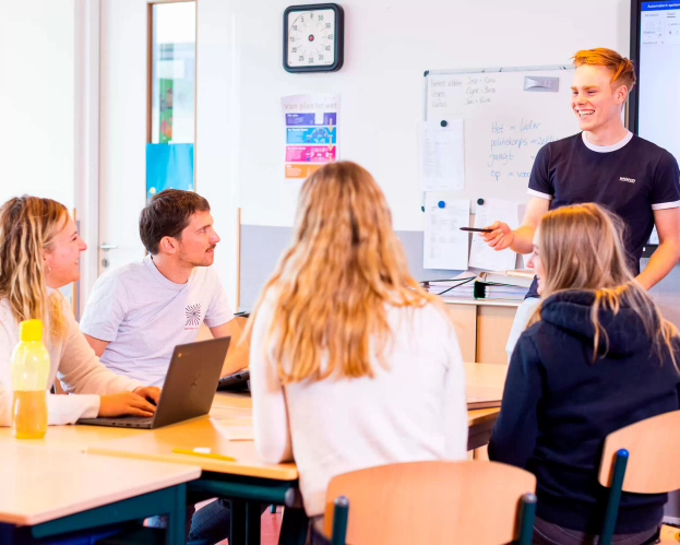 Student in een collegezaal