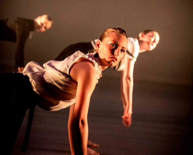 studenten op het podium