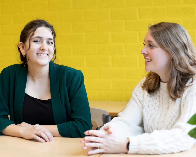 Deeltijdstudenten studeren Frans aan de lerarenopleiding 