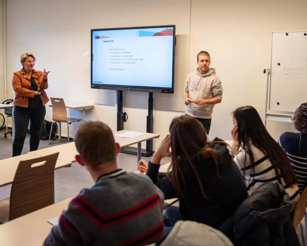 Student en docent in overleg